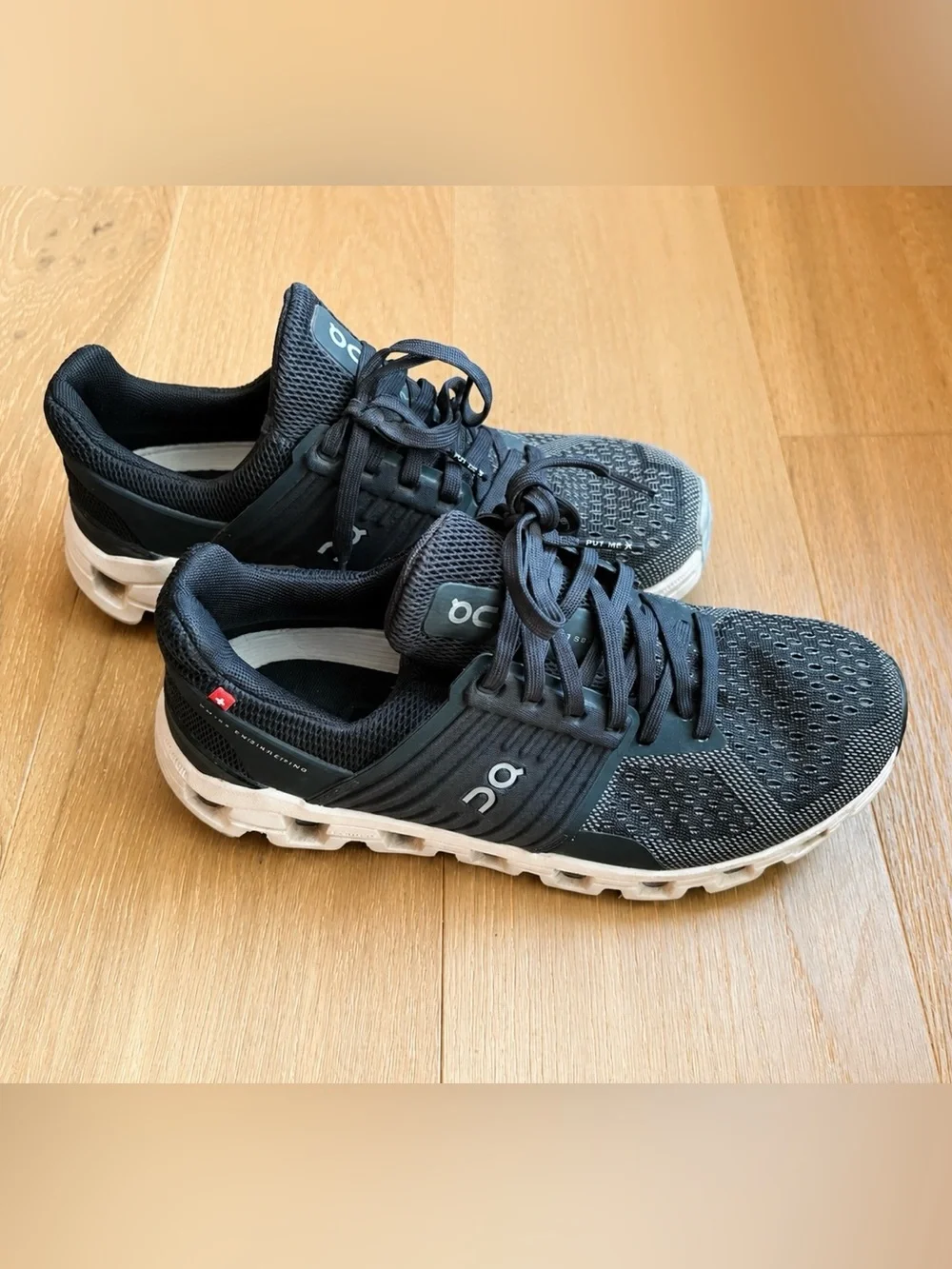 On Cloudswift 2.0 Running Shoes Black White Athletic Sneakers | Women’s Size 5.5
